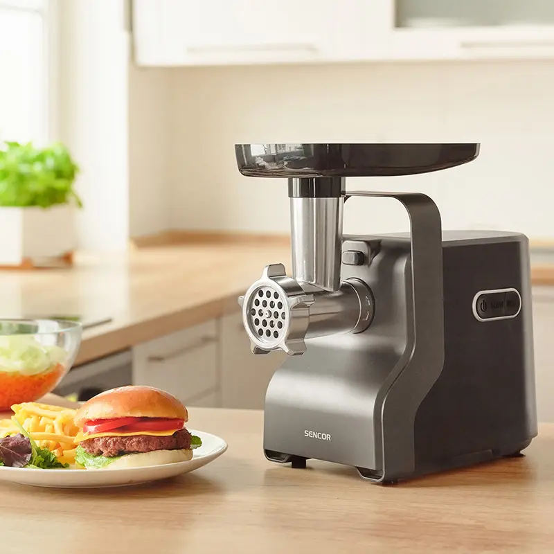 Masina de tocat carne 700 W Sencor S-SMG5400BK