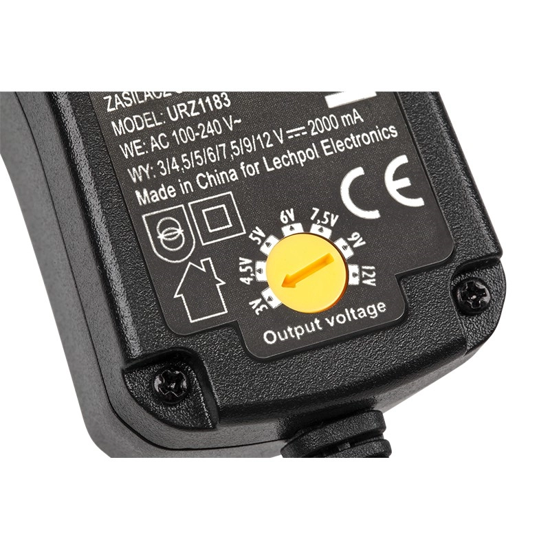 Alimentator Universal 3-12V 2000mA 6mufe urz1183 46325                                                                                                                                                  